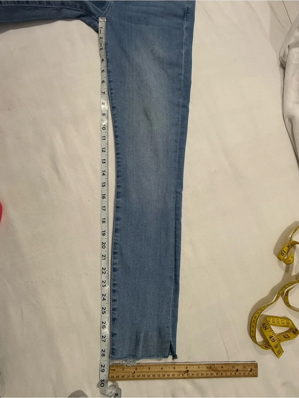 FRAME Le High Skinny Raw Hem Side Slit Jeans Women 27 Light Wash Stretch